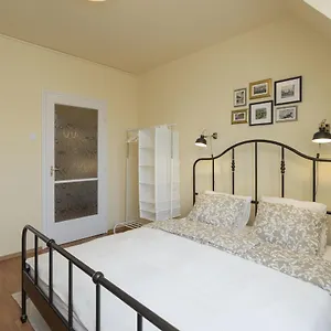 Hősök Apartman